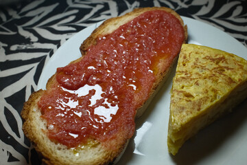 spanish egg omelette as typical lunch food