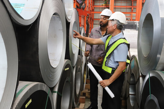 engineer team full skill quality for maintenance and training in industry factory worker , warehouse Workshop for factory operators,mechanical engineering team production.