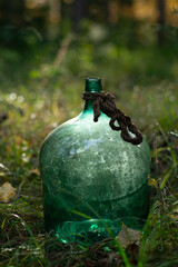 大型のガラス瓶　アンティーク、