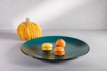 Macarons in Szene gesetzt - Süßes Statement