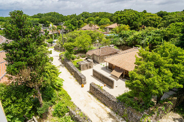 沖縄-【竹富島－竹富島の風景】