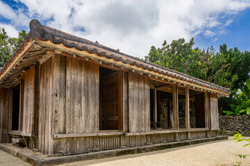 沖縄-【竹富島－竹富島の風景】