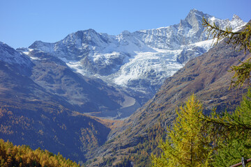 Herbstzeit im Kanton Wallis in der Schweiz