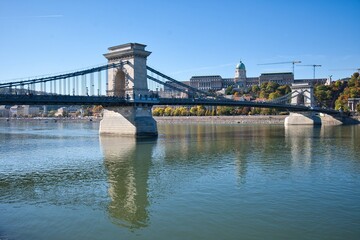 Fototapeta premium Széchenyi Chain Bridge sunny day in Budapest