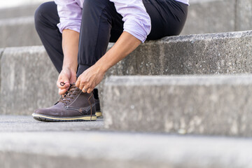 安全第一の身支度｜しっかり結ぶ紐