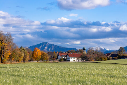 Spatzenhausen mit Kirche