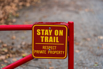 Stay on Trail Sign