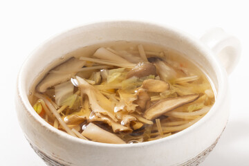 きのこスープ（舞茸　えのき　椎茸　しめじ）