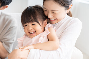 おかあさんと女の子