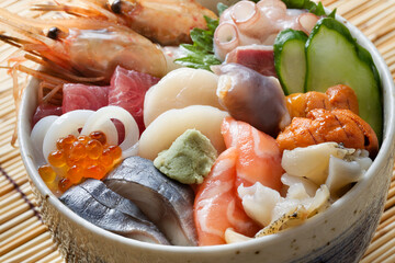 海鮮丼