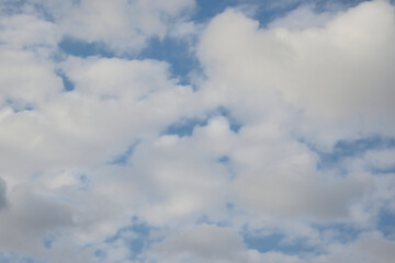 青空と白い雲