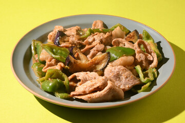 ナスとピーマンと豚肉の味噌炒め,