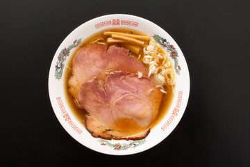 チャーシュー麺（豚もも肉）