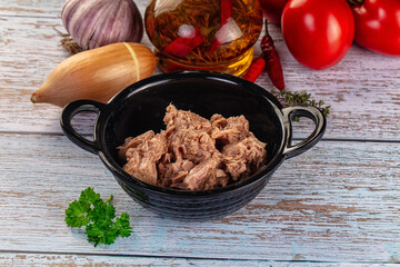 Canned tuna fish in olive oil