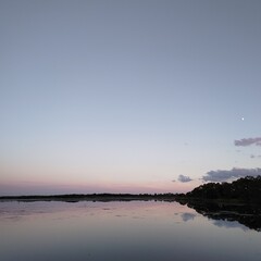夕焼けのウトナイ湖
