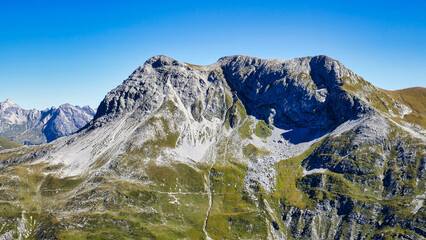 Auf dem Lechtaler H&ouml;henweg am R&uuml;fikopf mit Blick auf die W&ouml;serspitzen