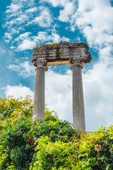 Vestiges romains de Nyon sous le soleil