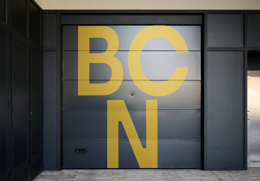 Urban Garage Door in Barcelona