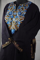 Kaar kash pheran with floral designs