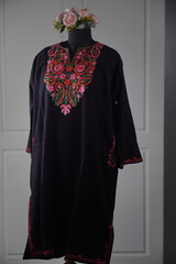 Kaar kash pheran with floral designs
