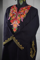 Kaar kash pheran with floral designs