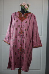Kaar kash pheran with floral designs