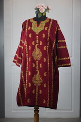 Kaar kash pheran with floral designs