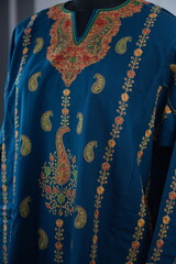 Kaar kash pheran with floral designs