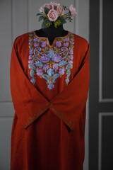Kaar kash pheran with floral designs