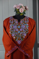 Kaar kash pheran with floral designs
