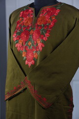 Kaar kash pheran with floral designs
