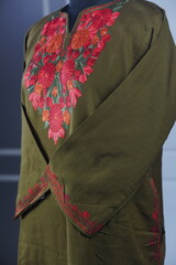 Kaar kash pheran with floral designs