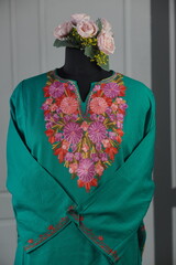 Kaar kash pheran with floral designs