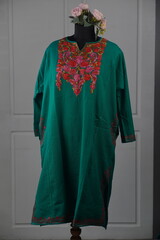 kashmirir pheran by kaar kash