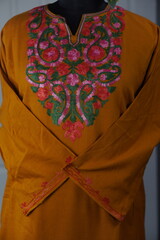 kashmirir pheran by kaar kash