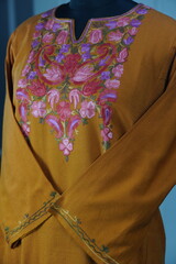 kashmirir pheran by kaar kash