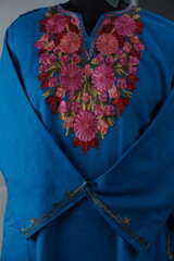 Kaar kasj kashmiri pheran for women