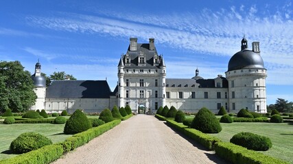 Fototapeta premium View of a castle in the french Loire Valley