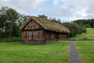 Obraz premium old islandic grass roof house in Iceland