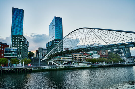 Zubizuri tied arch footbridge across Nervion River, Bilbao, Pais Vasco, Spain, Europe
