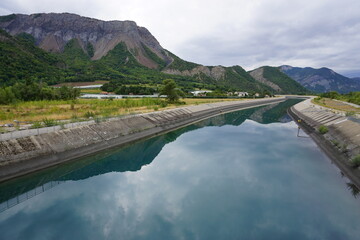 view of the Canal de Sisteron, southern Alps, France
