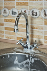 Dirty Kitchen Faucet with Cleaning Foam