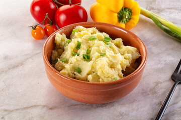 Mashed potato with green onion