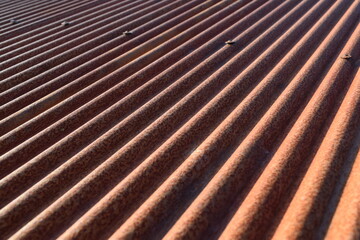 錆びた波トタンの屋根