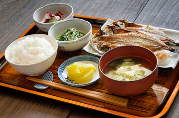 和朝食