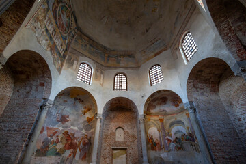 Fototapety na wymiar - Fototapeta24.pl