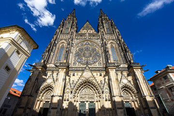 Fototapeta premium Front view of Saint Vitus Cathedral, Prague Castle, Czechia