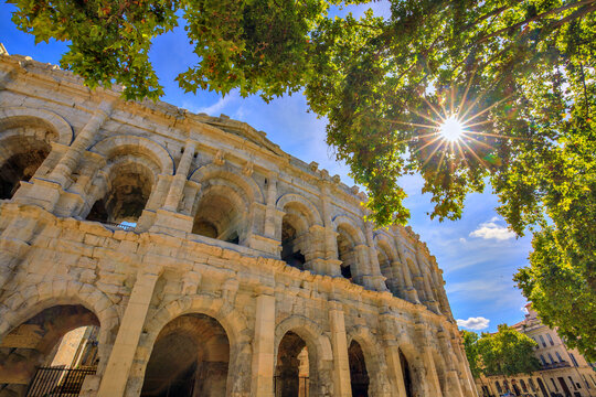 Ar&egrave;nes de N&icirc;mes, France