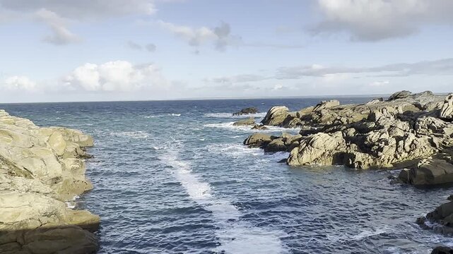C&ocirc;te Bretonne - Saint-Gu&eacute;nol&eacute; - Penmarch - Bretagne France - mer 
