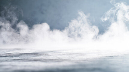 Fototapeta premium 水面に漂う白い煙と霧が広がる冷たく静かな背景